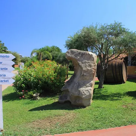 Rey Club مونتي ناي