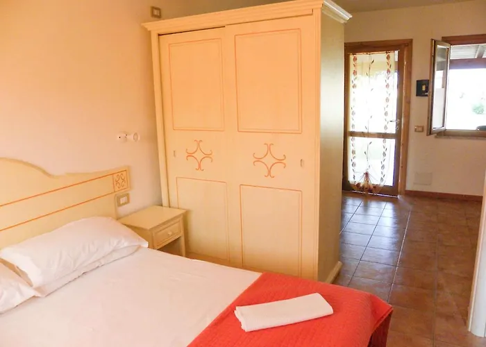 Rey Club 몬테나이