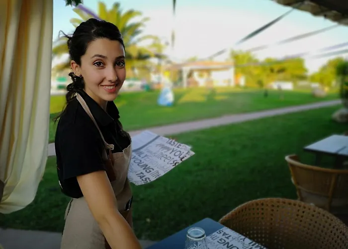 Rey Club 아파트호텔 3*