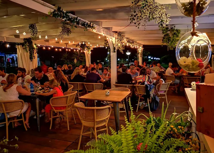 Rey Club 3* 몬테나이