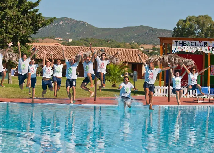 Rey Club 아파트호텔 몬테나이