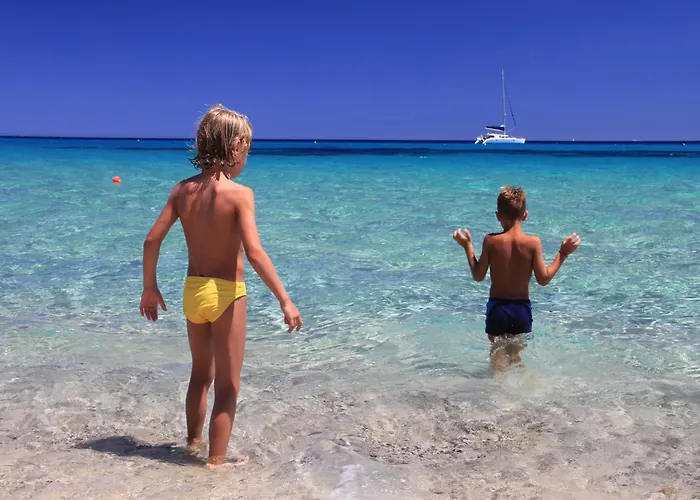 Rey Club 아파트호텔 3*